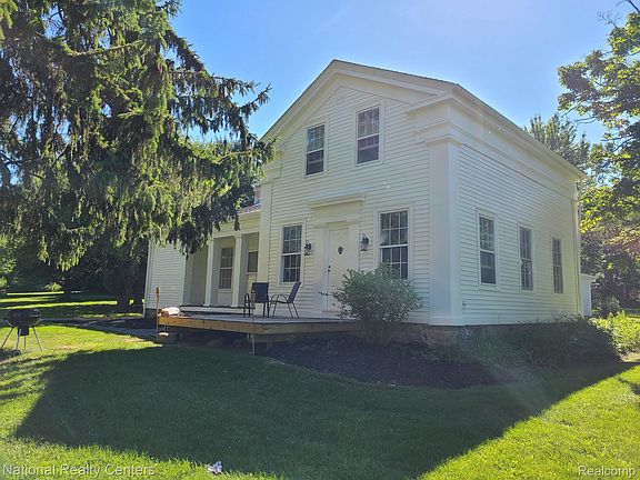 4th image of 4578 Diehl Rd