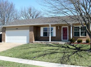 1616 Lynnbrook Dr, Saint Charles, MO