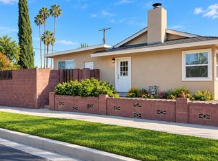 23142 Strathern St, Canoga Park, CA 91304