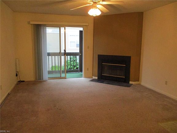 2nd image of 141 Cape Dorey Dr