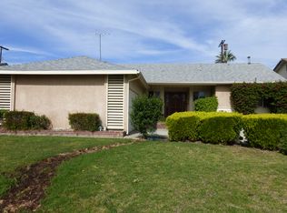 10017 McLennan Ave, North Hills, CA 91343