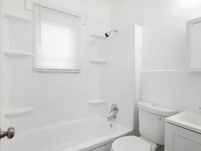 10413 Mount Auburn Ave #B — Photo 14