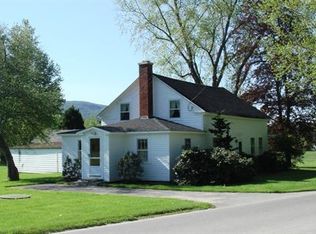 404 Middle Rd, Clarksburg, MA 01247