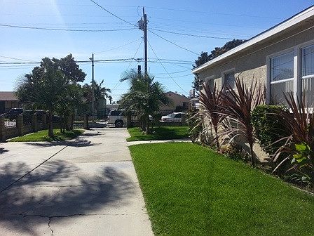 1st image of 3909 W 113th St