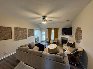 3168 S Pinetree Loop Cv, Southaven, MS 38672