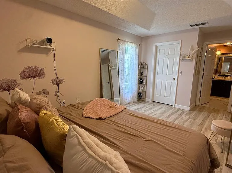1381 Fallwood Dr — Photo 19