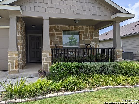 3rd image of 2284 Olive Hill Dr