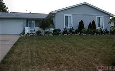 1st image of 7580 Huntington Dr