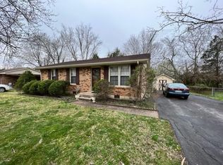 1304 Knoll Ln, Lebanon, TN 37087