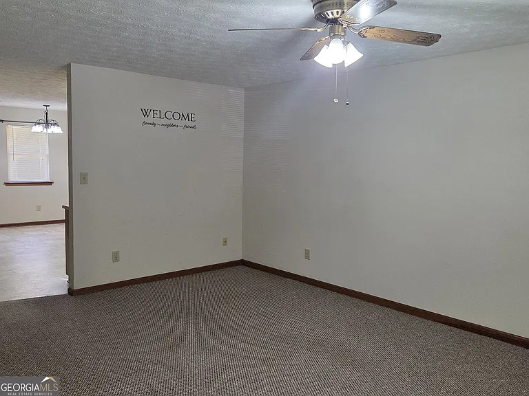 8437 Pineland Dr — Photo 7