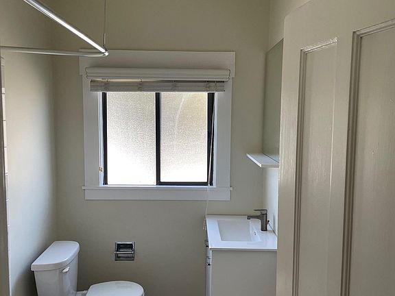 2nd image of 3247 23rd St #3247