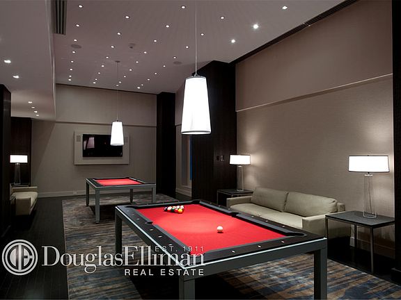 2nd image of 25 Broad St APT 17I