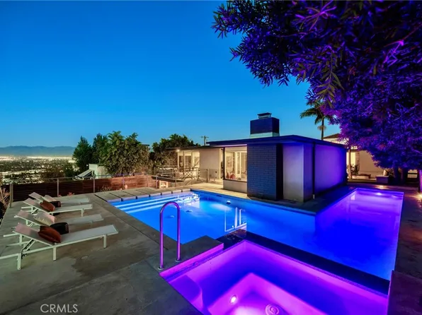 3851 Beverly Ridge Dr, Sherman Oaks, CA 91423