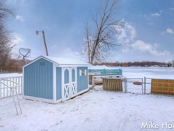 5th image of 3930 Bell Lake Dr NE