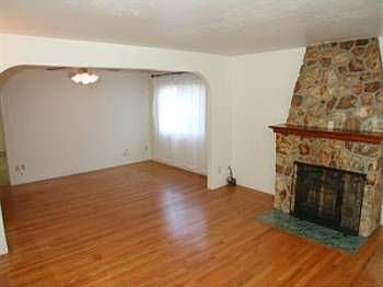 2nd image of 221 Sierra Blvd