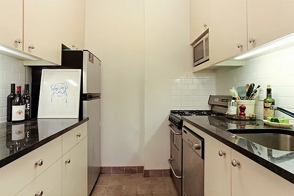 Sold by Corcoran | media 2