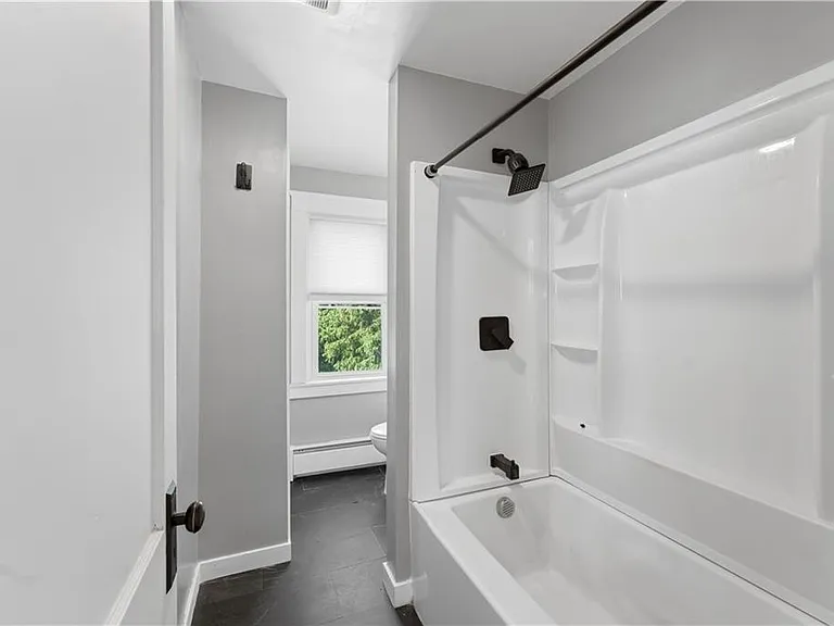 33 Laura St #2 — Photo 12