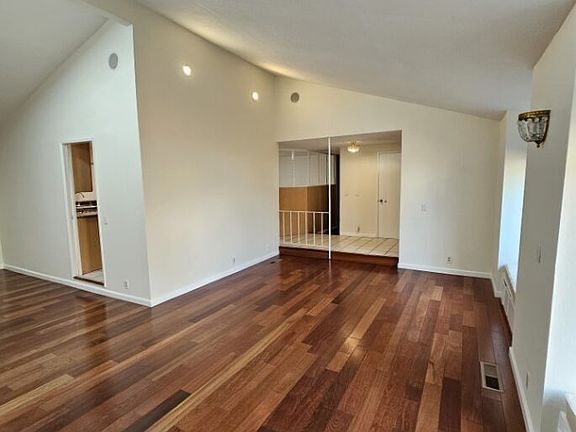 5th image of 5686 Geranium Ct