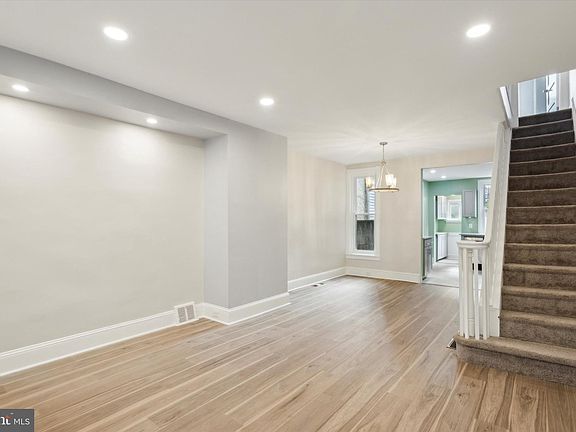 5th image of 1505 S Marston St