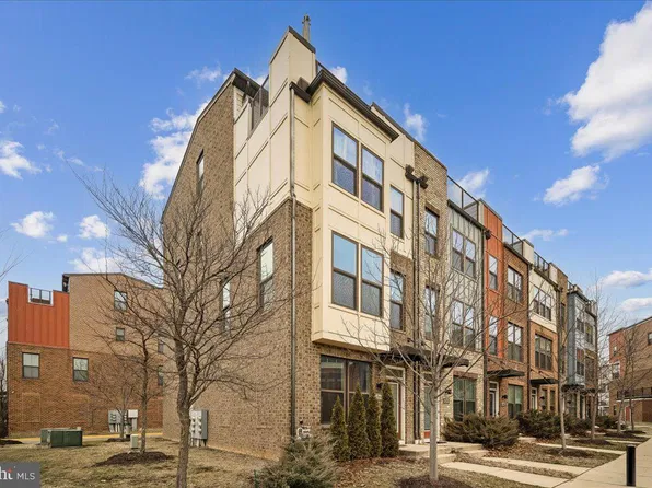 6201 Chronicle St, Hyattsville, MD 20782