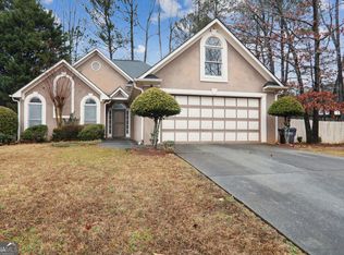475 Devonshire Walk Dr, Suwanee, GA 30024