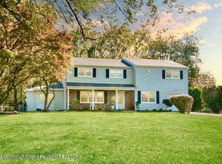 6 Wickatunk Rd, Manalapan, NJ 07726