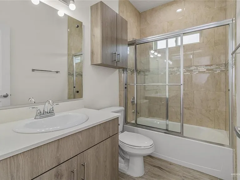 900 E Redbud Ave #15B5 — Photo 7