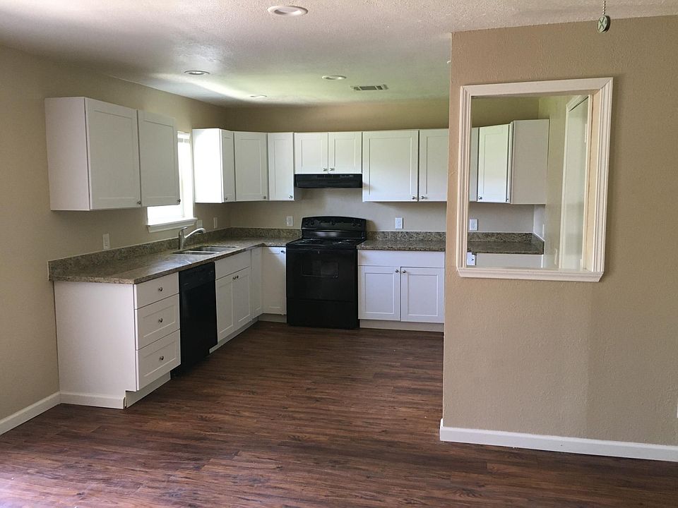2nd image of 7334 England St