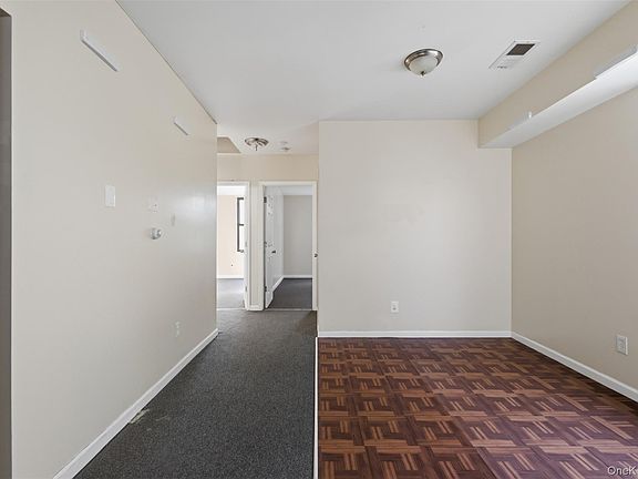 4th image of 2000 Mapes Avenue