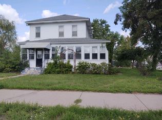 415 1st Ave NE, Little Falls, MN 56345