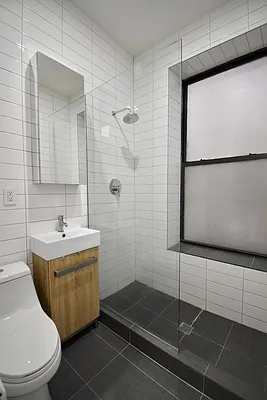 Rented by Skyward | media 33