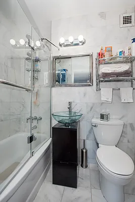 Rented by Real Homes Real Estate LLC | media 17