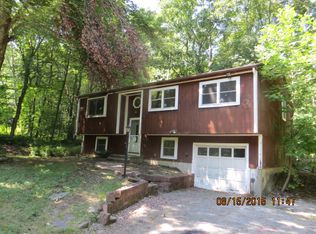 355 Windham Ave, Colchester, CT 06415