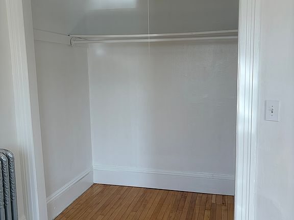 4th image of 155 Medway St #11