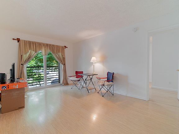 5th image of 5254 NE 6th Avenue #G30