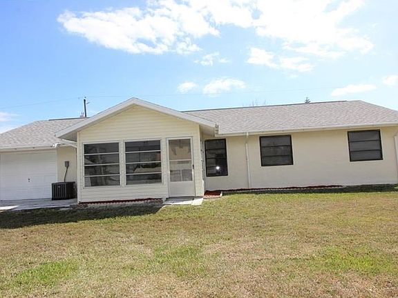 4th image of 18302 Van Nuys Cir