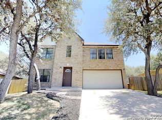 11610 Emerald Pecan Dr, Helotes, TX 78023