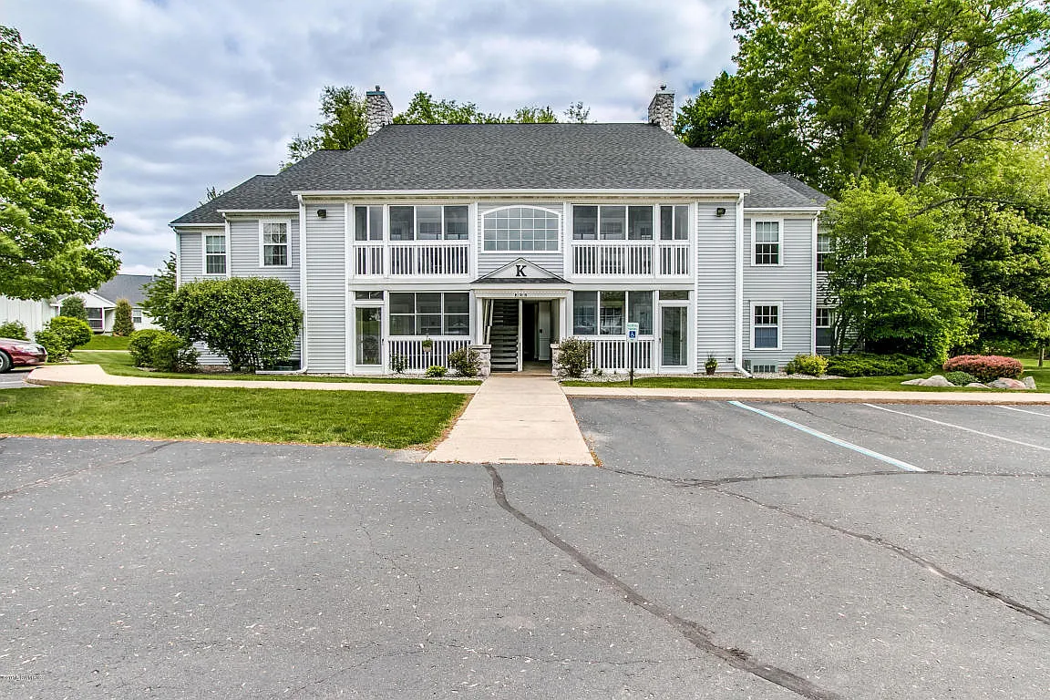 311 Westbrook Ct photo 1