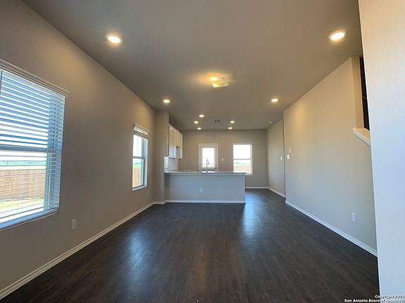 4th image of 2723 Bloomsbury Street
