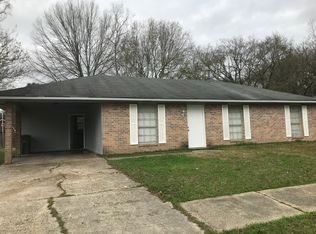 14537 Richardson Dr, Greenwell Springs, LA 70739