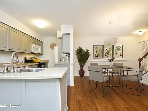 2nd image of 440 Summerwalk Cir #440