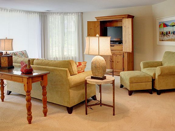 4th image of 2314/2316 Boxwood Ln #2314