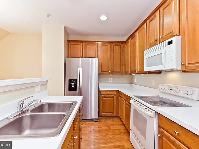 409 Cameron Station Blvd — Photo 4