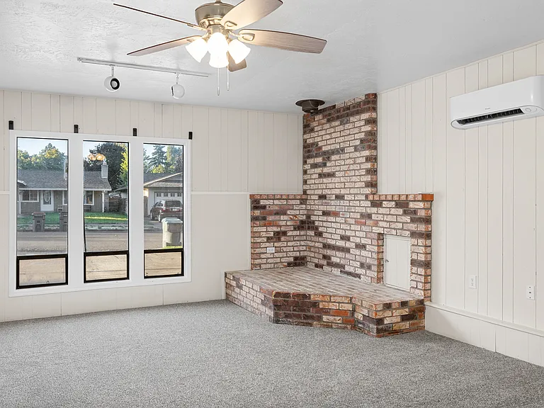 2077 Hill Way — Photo 7