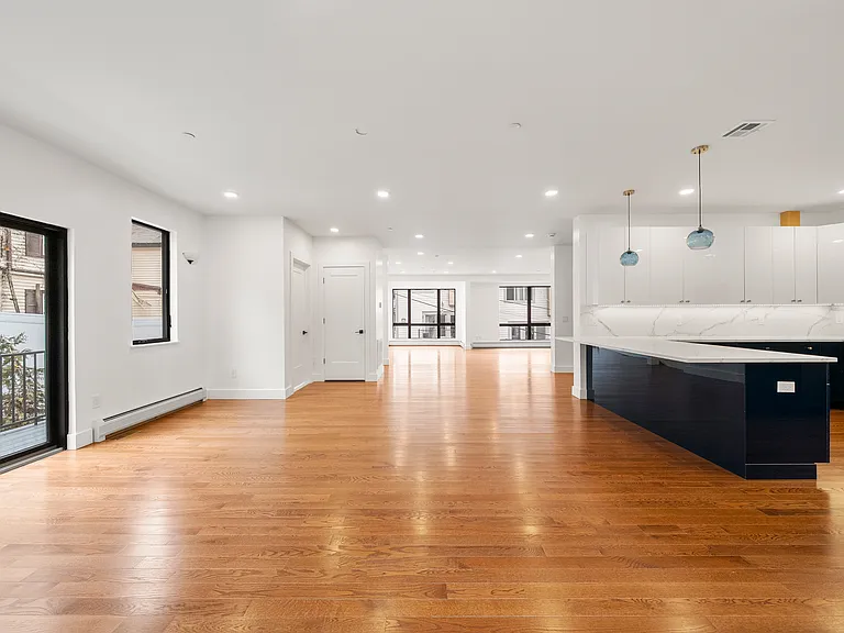 1456 River Rd #B — Photo 7