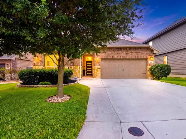 8926 Grand Western, Converse, TX 78109