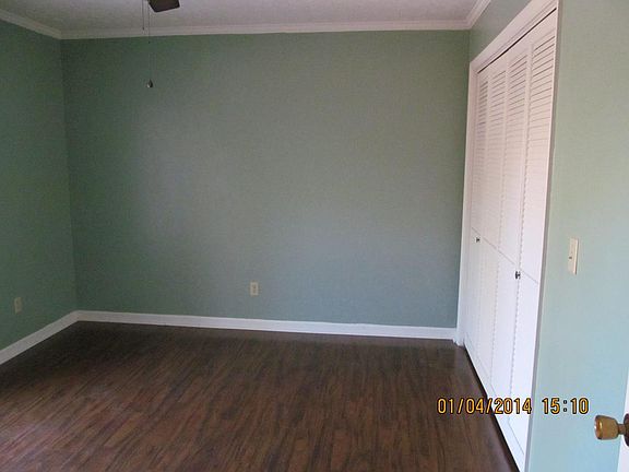 Bedroom 1 (Top of Stairs)