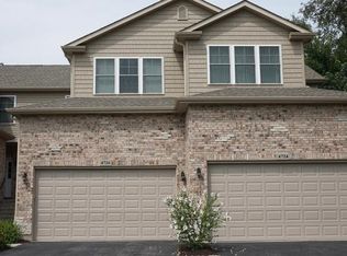 4726 Auvergne Ave, Lisle, IL 60532