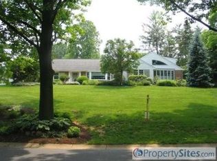 1313 Old Mill Rd, Reading, PA 19610