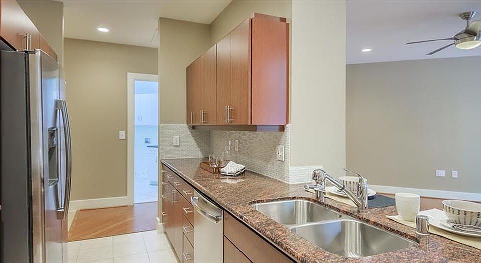 1st image of 3006 Woodside St APT 4021